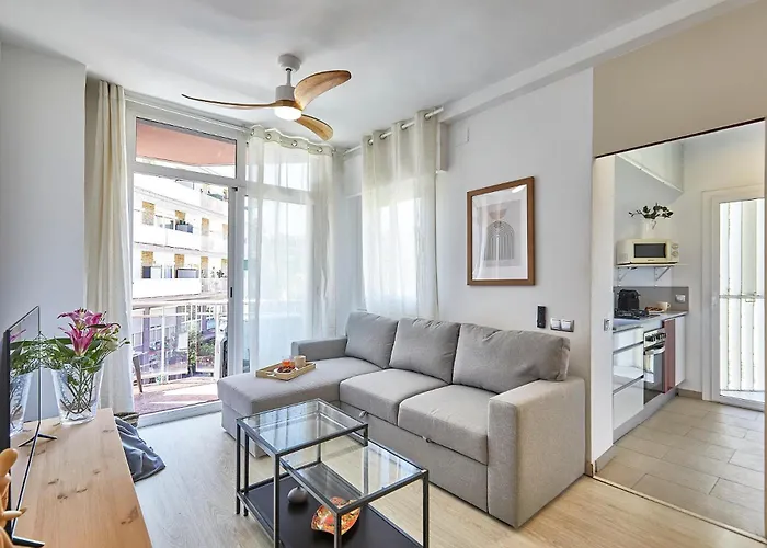 Bbarcelona Modern Eixample Flat *